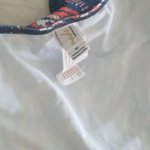 Peekaboo swimming suit - Picture 4 of 8